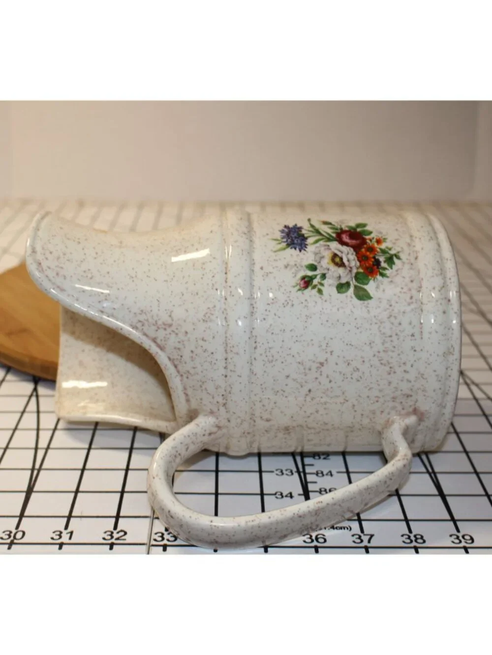 Unbranded beautiful vintage